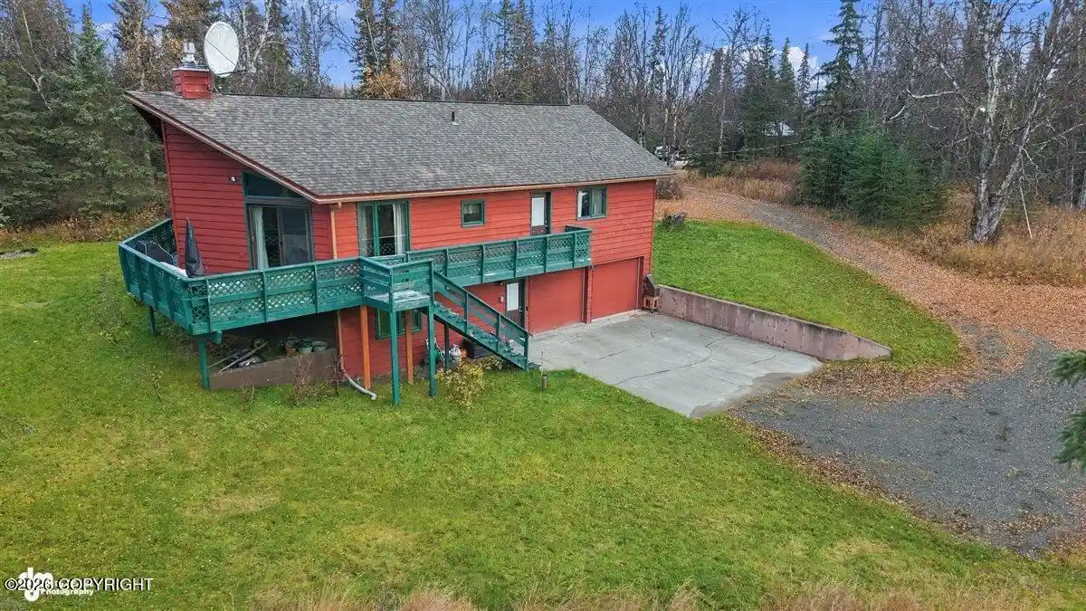Photo 1 of Single family home for sale at 49425 Tote Rd, Soldotna, AK 99669 | MLS# 26-13272 | Listing updated on 2026-10-22