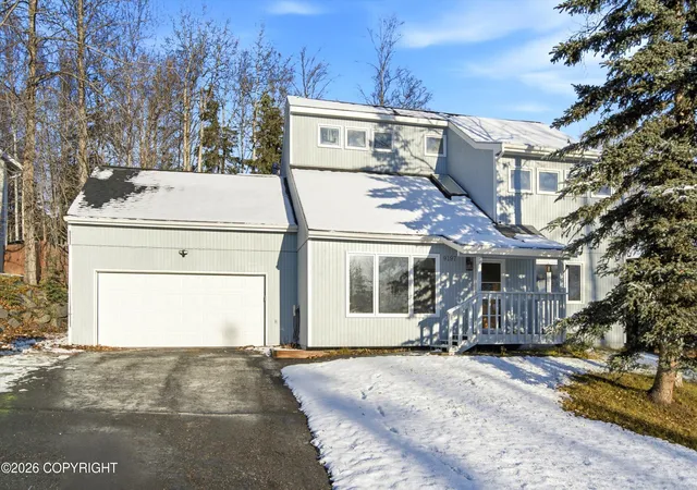 Photo 1 of Single family home for sale at 9197 W Parkview Ter Loop, Eagle River, AK 99577 | MLS# 26-13419 | Listing updated on 2026-10-31