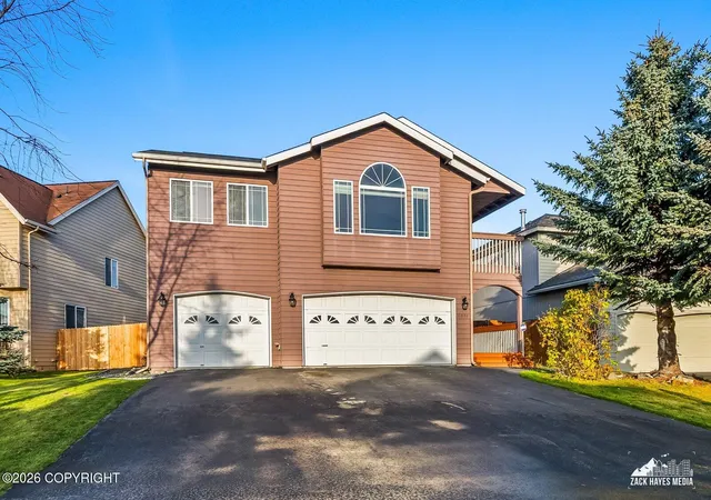 Single family home for sale at 11024 Bow Cir, Anchorage, AK 99515 | MLS# 26-13500