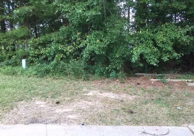 Photo 1 of Land for sale at Coronet Pl, Jackson, MS 39212 | MLS# 1301542 | Listing updated on 2026-03-30