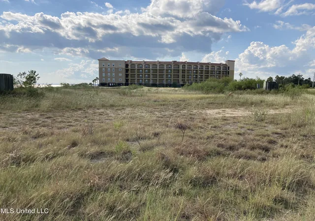 Photo 4 of Land for sale at 101 4Th Ave, Pass Christian, MS 39571 | MLS# 4019464 | Listing updated on 2026-05-07