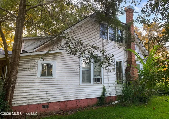 Homes for sale in Waynesboro, MS | 1028 Wayne St, Waynesboro, MS 39367 | MLS# 4033405