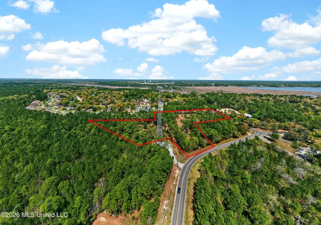 Homes for sale in Ocean Springs, MS | 0 Belle Fontaine Dr, Ocean Springs, MS 39564 | MLS# 4036202