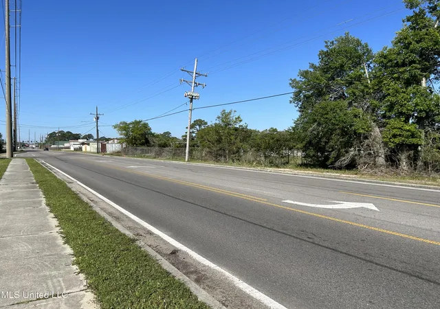 4th image of 0 Shortcut Rd, Pascagoula, MS 39581 | MLS# 4043633
