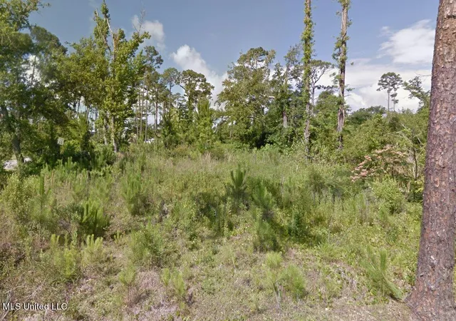 Photo 1 of Sale Pending at 221 Poindexter Dr, Pass Christian, MS 39571 | MLS# 4045678 | Listing updated on 2026-03-30