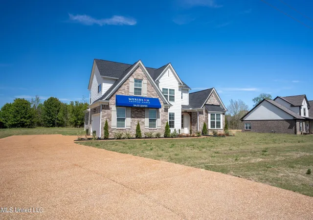 Photo 3 of Single family home for sale at 5290 Douglas Dr, Olive Branch, MS 38654 | MLS# 4055649 | Listing updated on 2026-09-21