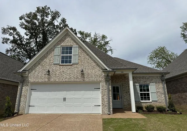 Photo 1 of Single family home for sale at 308 Flower Garden Dr Dr, Southaven, MS 38671 | MLS# 4070591 | Listing updated on 2026-09-04