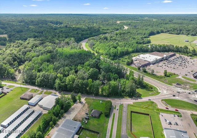 Photo 2 of Land for sale at 0 Hinds Pkwy, Byram, MS 39272 | MLS# 4079577 | Listing updated on 2026-03-30