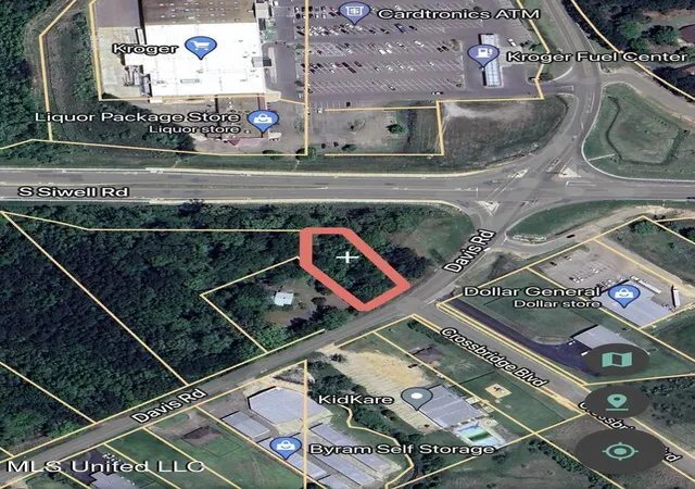 Photo 3 of Land for sale at 0 Hinds Pkwy, Byram, MS 39272 | MLS# 4079577 | Listing updated on 2026-03-30