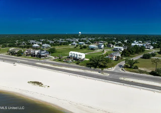 4th image of 800 W Beach Blvd, Long Beach, MS 39560 | MLS# 4081337
