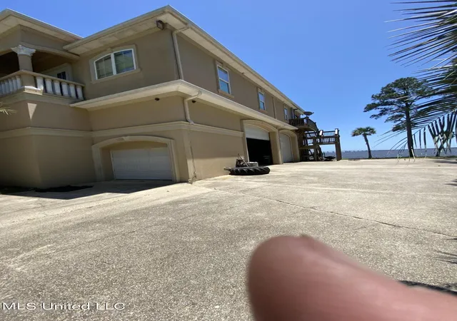 5th image of 15105 Hummingbird Ln, Biloxi, MS 39532 | MLS# 4085903