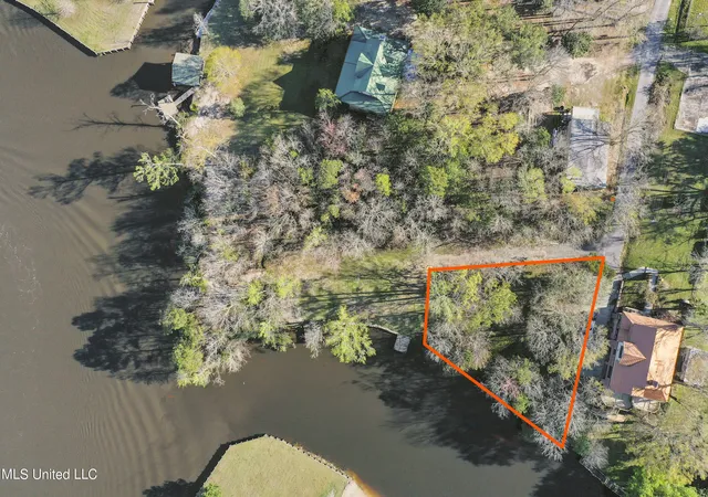 Homes for sale in Biloxi, MS | Silkwood Ln, Biloxi, MS 39532 | MLS# 4087225