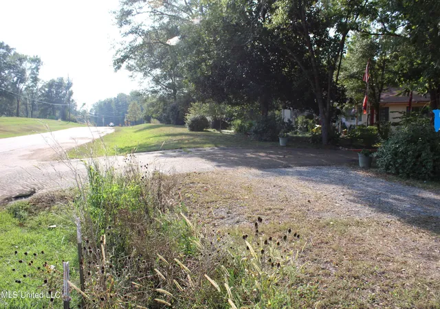 5th image of 294 Yandell Road, Canton, MS 39046 | MLS# 4089414