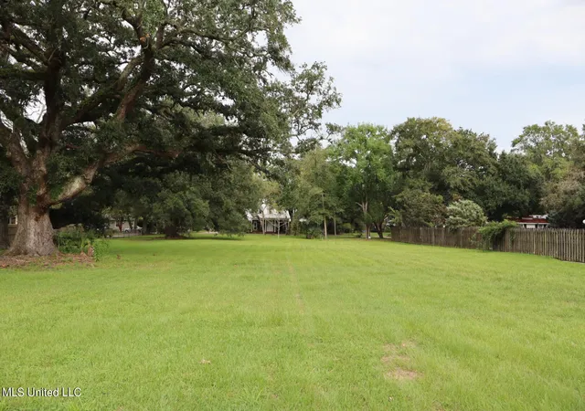 1st image of 734 Market St, Pascagoula, MS 39567 | MLS# 4091778