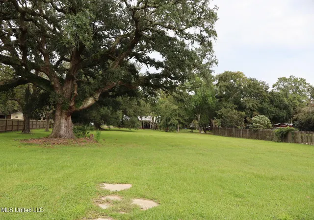 Photo 3 of Land for sale at 734 Market St, Pascagoula, MS 39567 | MLS# 4091778 | Listing updated on 2026-03-30