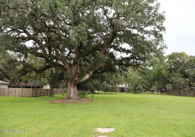 Photo 3 of Land for sale at 734 Market St, Pascagoula, MS 39567 | MLS# 4091778 | Listing updated on 2026-03-30