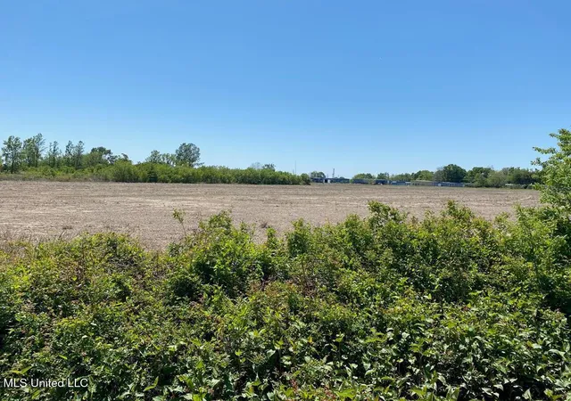 Photo 3 of Sale Pending at Logan Sewell Dr, Vidalia, LA 71373 | MLS# 4098082 | Listing updated on 2026-08-25