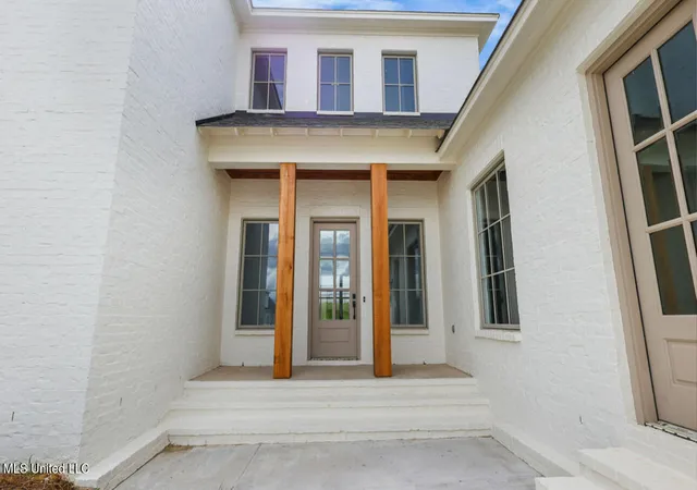 2nd image of 135 Genoa Dr, Madison, MS 39110 | MLS# 4098845
