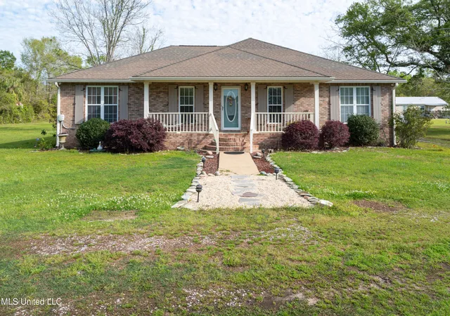 Photo 1 of Single family home for sale at 25401 Notre Dame Ave, Pass Christian, MS 39571 | MLS# 4099880 | Listing updated on 2026-03-30