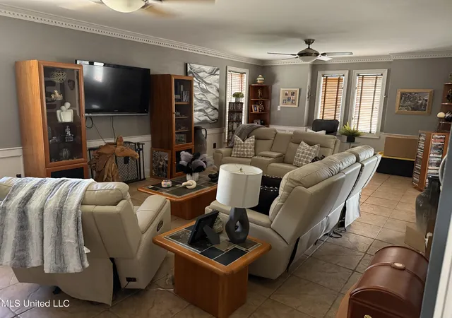 Photo 3 of Single family home for sale at 8870 Collinswood Dr, Olive Branch, MS 38654 | MLS# 4123263 | Listing updated on 2026-09-10