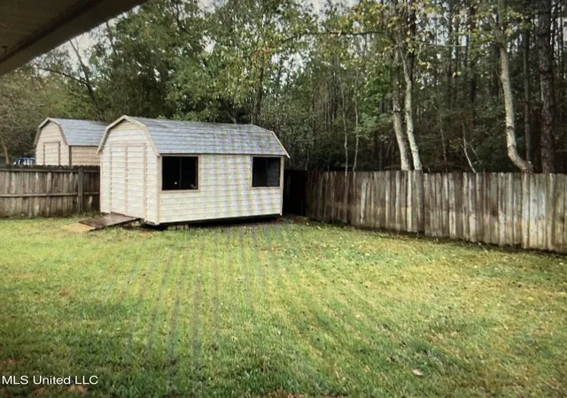 Photo 3 of Sale Pending at 6905 Pinehurst Dr, Ocean Springs, MS 39564 | MLS# 4107713 | Listing updated on 2026-03-30