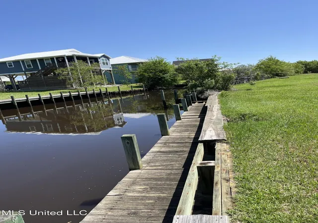 Photo 4 of Land for sale at 0 Bay Cvs Dr, Bay Saint Louis, MS 39520 | MLS# 4107686 | Listing updated on 2026-08-28