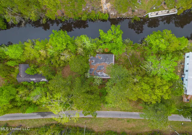 Photo 1 of Sale Pending at 11308 Lake Dr, Bay Saint Louis, MS 39520 | MLS# 4108562 | Listing updated on 2026-03-30