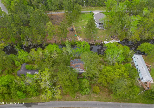 Photo 4 of Sale Pending at 11308 Lake Dr, Bay Saint Louis, MS 39520 | MLS# 4108562 | Listing updated on 2026-03-30