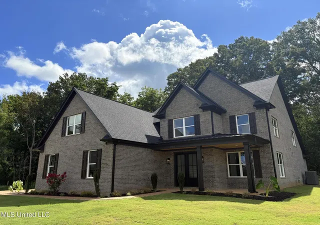 Photo 3 of Single family home for sale at 1483 John Thomas Cvs, Hernando, MS 38632 | MLS# 4110323 | Listing updated on 2026-05-18