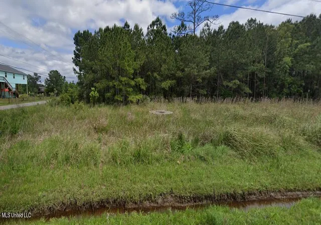 Photo 2 of Land for sale at 01 Central Ave, Bay Saint Louis, MS 39520 | MLS# 4112234 | Listing updated on 2026-09-10