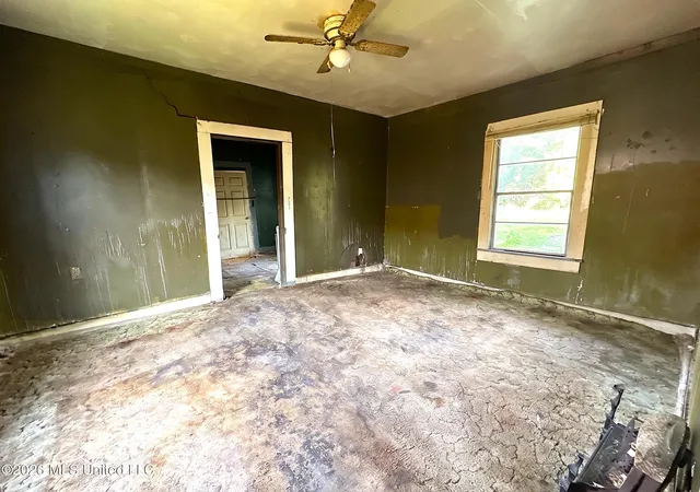 Homes for sale in Vicksburg, MS | 1002 Howard St, Vicksburg, MS 39183 | MLS# 4114059