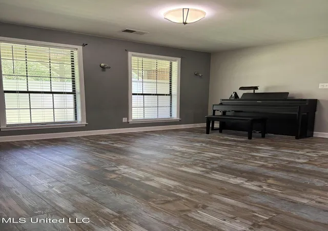 Homes for sale in Southaven, MS | 5205 Marthavale Cvs, Southaven, MS 38671 | MLS# 4114212