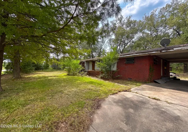 Homes for sale in Jackson, MS | 5103 Robinson Rd, Jackson, MS 39204 | MLS# 4114706