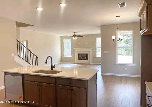 Homes for sale in Nesbit, MS | 3491 Hatton Dr, Nesbit, MS 38651 | MLS# 4118117