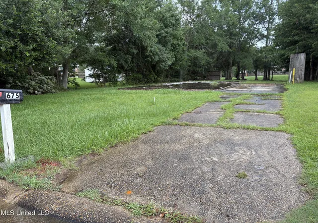 2nd image of 675 Atwood Dr, Diberville, MS 39540 | MLS# 4118449