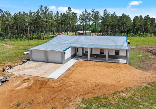 Homes for sale in Bogue Chitto, MS | 3285 Summit Dr, Bogue Chitto, MS 39629 | MLS# 144477