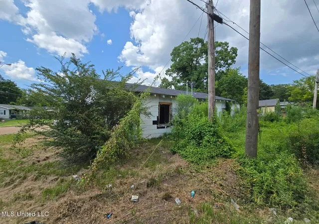 Homes for sale in Jackson, MS | 2804 Overstreet Ave, Jackson, MS 39213 | MLS# 4118721