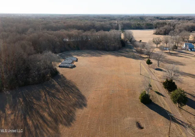 2nd image of 0 Mccullough Ln, Flora, MS 39071 | MLS# 4118761