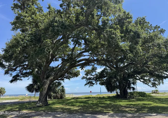 Photo 1 of Land for sale at 640 16th St, Gulfport, MS 39507 | MLS# 4119281 | Listing updated on 2026-07-06