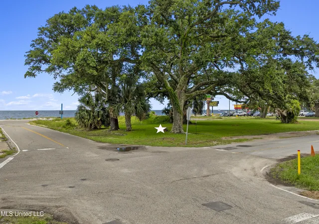 Photo 3 of Land for sale at 640 16Th St, Gulfport, MS 39507 | MLS# 4119281 | Listing updated on 2026-07-06