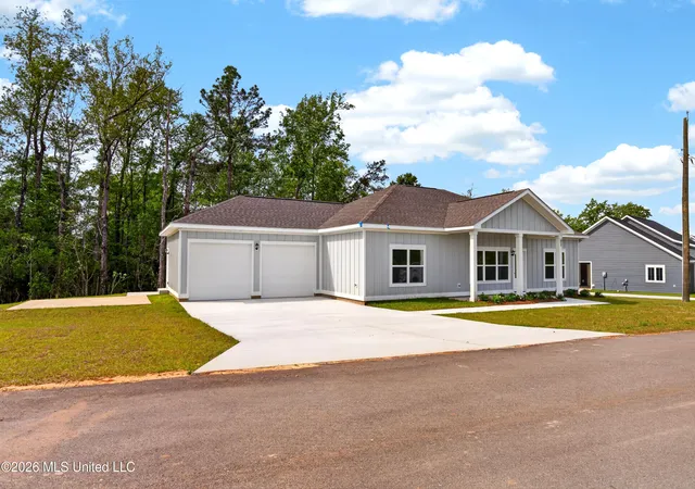 Homes for sale in Mc Henry, MS | 21 Shadow Wood Dr, Mc Henry, MS 39561 | MLS# 4119949