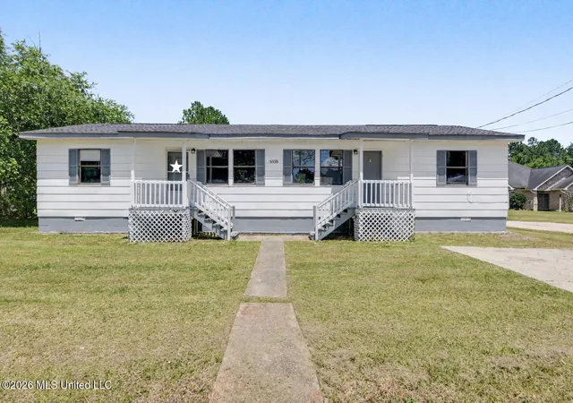 Homes for sale in Long Beach, MS | 6558 Simmons Dr, Long Beach, MS 39560 | MLS# 4152946