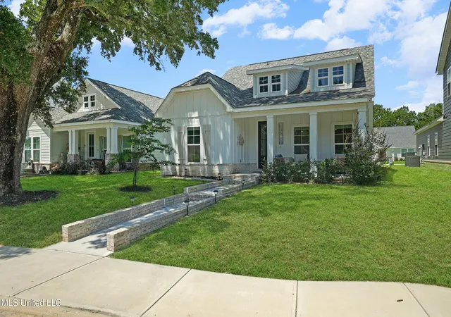 4th image of 121 Grande View Dr, Biloxi, MS 39531 | MLS# 4121076
