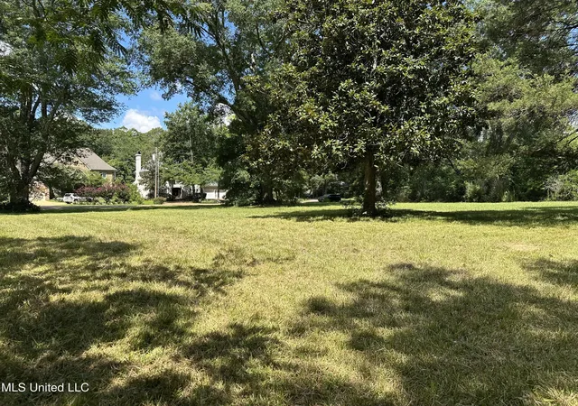 Photo 3 of Land for sale at 4638 Maurey Rd, Jackson, MS 39211 | MLS# 4122328 | Listing updated on 2026-08-03