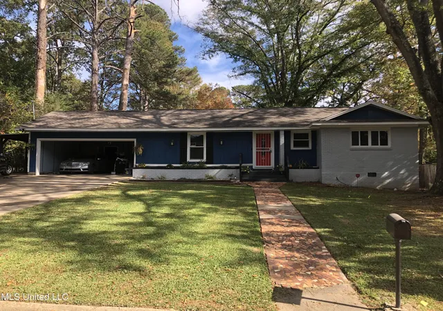 Photo 1 of Single family home for sale at 2750 Pinedale St, Jackson, MS 39204 | MLS# 4122015 | Listing updated on 2026-07-12