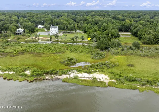 2nd image of 9413 Seacliff Blvd, Ocean Springs, MS 39564 | MLS# 4122317