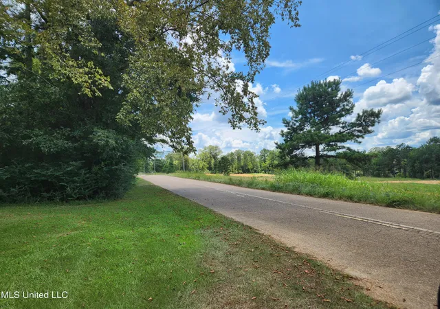1st image of 000 Old Byram Rd, Jackson, MS 39212 | MLS# 4122391