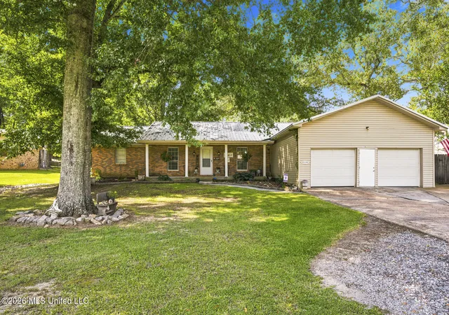 Homes for sale in Florence, MS | 1118 Gunter Rd, Florence, MS 39073 | MLS# 4122693