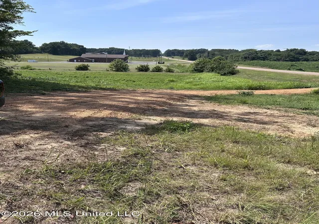 Photo 3 of Land for sale at 5 W Commerce, Hernando, MS 38632 | MLS# 4122827 | Listing updated on 2026-08-23