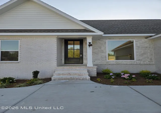 2nd image of 131 Belle Terre Ct, Long Beach, MS 39560 | MLS# 4127769